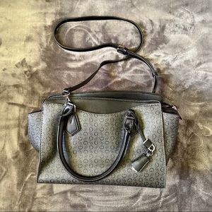 NWOT Guess Purse
